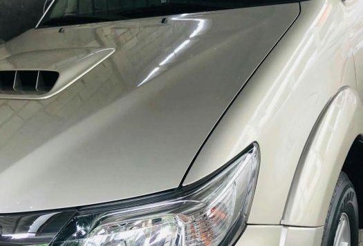 Toyota Fortuner 2014 Manual Diesel for sale in Antipolo-6