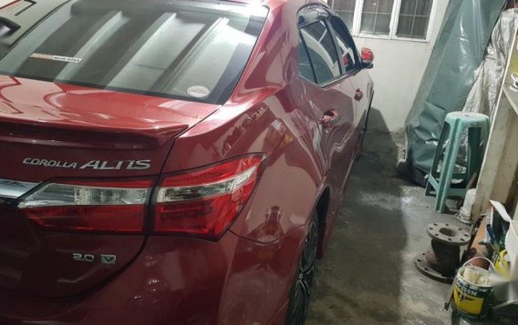 Selling 2nd Hand Toyota Corolla Altis 2015 in Manila-2