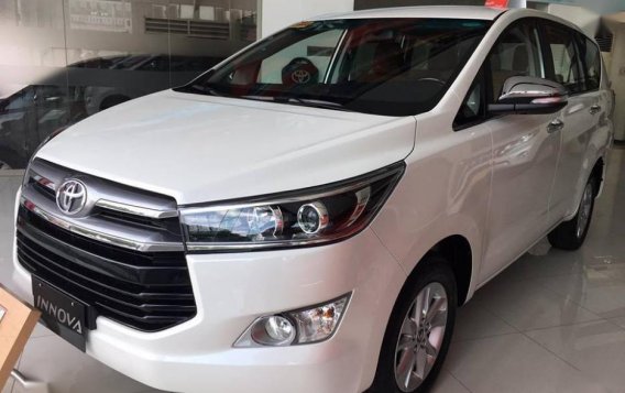 Selling New Toyota Innova 2019 Manual Diesel in Manila