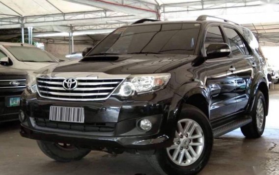 Selling 2nd Hand Toyota Fortuner 2014 in Makati -2