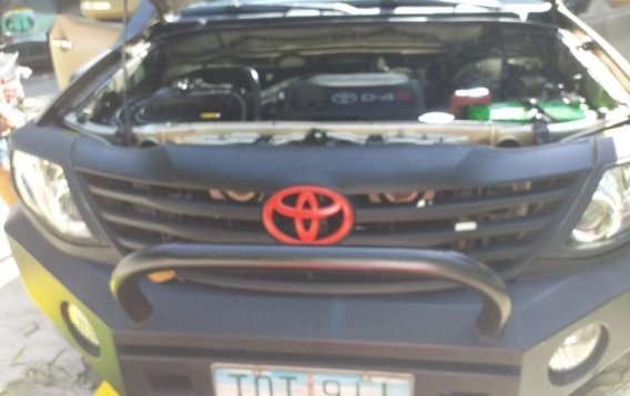 Toyota Fortuner 2012 Automatic Diesel for sale in Quezon City-4
