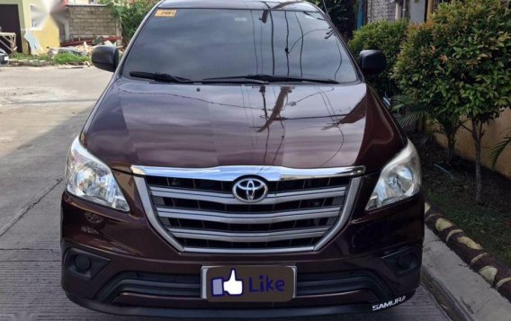 Selling 2nd Hand Toyota Innova 2015 in Dasmariñas-5