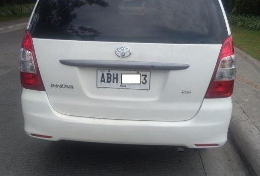 Toyota Innova 2015 at 90000 km for sale in Manila-6