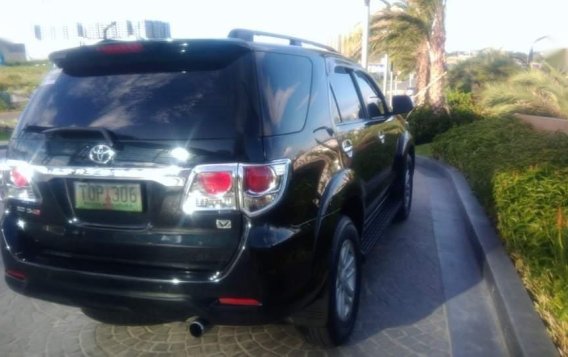2012 Toyota Fortuner for sale in Makati-9