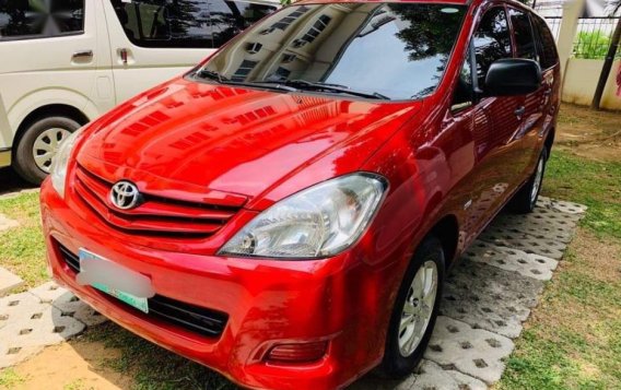 Toyota Innova 2010 for sale in Cebu City-7