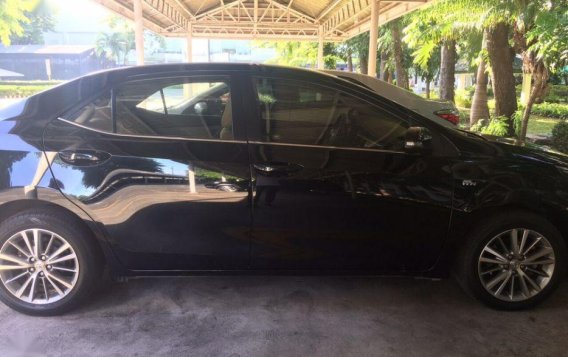 2nd Hand Toyota Altis 2014 for sale in Parañaque-4