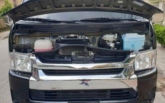 Selling Black Toyota Hiace 2018 at 1900 km in Quezon City-6
