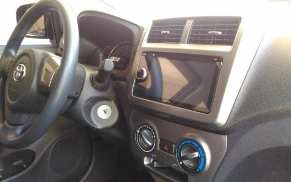 Selling Toyota Wigo 2019 Manual Gasoline in Parañaque-9