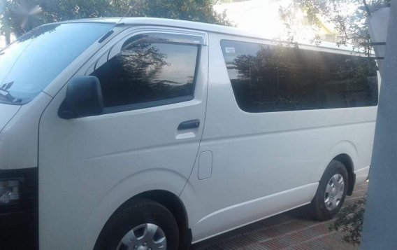 Toyota Hiace 2018 Manual Diesel for sale in Guiguinto-4