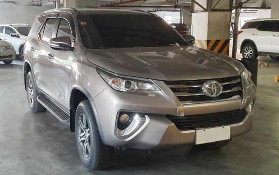 Selling 2nd Hand Toyota Fortuner 2017 in Quezon City-5