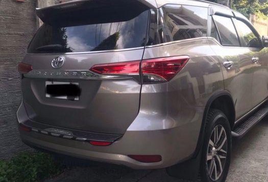 Toyota Fortuner 2016 at 30000 km for sale in Dasmariñas