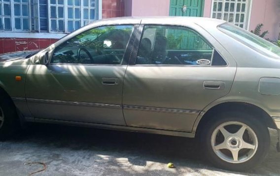 Toyota Camry 1998 Manual Gasoline for sale in Naga