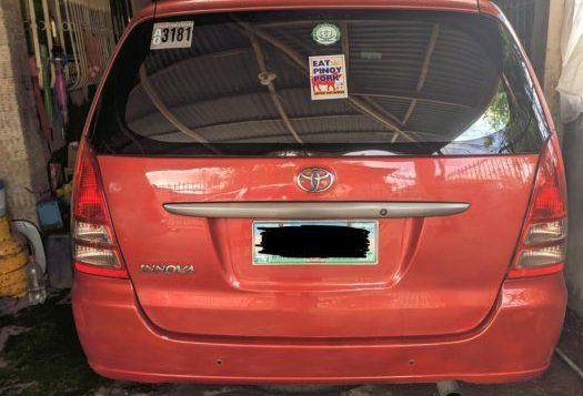 Red Toyota Innova 2008 for sale in Manual-1