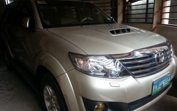 Selling Toyota Fortuner 2013 Automatic Diesel in Batangas City-10