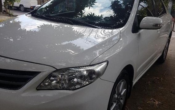 Sell 2nd Hand 2011 Toyota Altis at 110000 km in Lipa-2