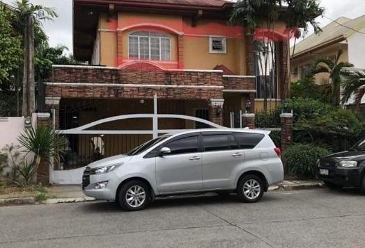 2016 Toyota Innova for sale in Quezon City-3