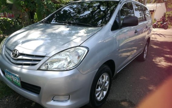 Selling 2nd Hand Toyota Innova 2011 at 80000 km in Santiago-4