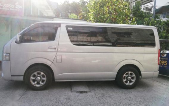 Selling 2nd Hand Toyota Hiace 2015 Manual Diesel at 80000 km in Pasig-5