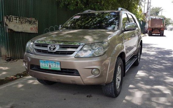 Sell Beige 2006 Toyota Fortuner Automatic Diesel at 80000 km in Quezon City-2