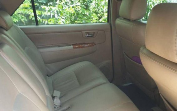 Toyota Fortuner 2011 Automatic Diesel for sale in Quezon City-6