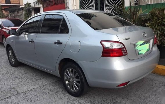 Sell 2nd Hand 2013 Toyota Vios Manual Gasoline at 86000 km in Manila-6