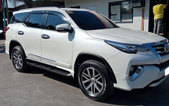 Selling White Toyota Fortuner 2016 in Meycauayan