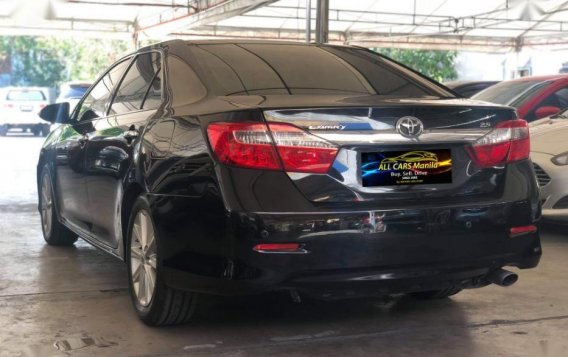 Selling 2nd Hand Toyota Camry 2014 Automatic Gasoline at 28000 km in Makati-8