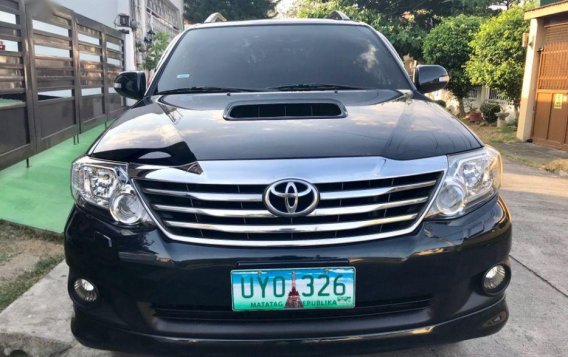 2nd Hand Toyota Fortuner 2013 at 60000 km for sale-3