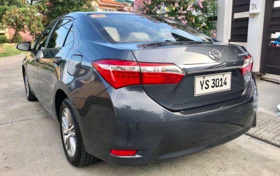 Selling 2nd Hand Toyota Camry 2016 Automatic Gasoline at 30000 km in Parañaque-6