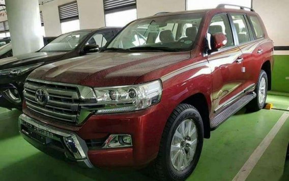 Sell Brand New 2019 Toyota Land Cruiser Automatic Diesel in Makati-4