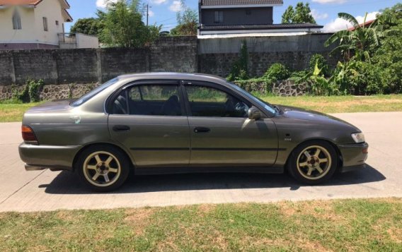 Selling 2nd Hand Toyota Corolla in Bacoor-3