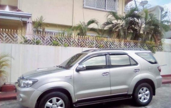 Selling 2nd Hand Toyota Fortuner 2008 at 70000 km in Angeles-3