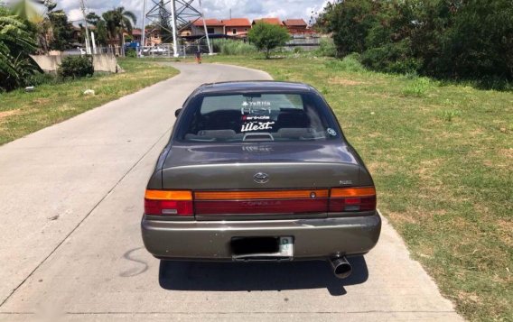 Selling 2nd Hand Toyota Corolla in Bacoor-2