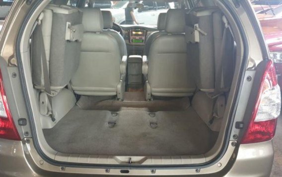 2nd Hand Toyota Innova 2012 Automatic Gasoline for sale in Quezon City-4