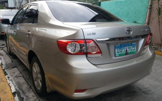 2012 Toyota Altis for sale in Manila-4