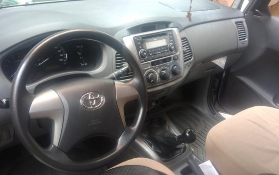 2013 Toyota Innova for sale in Quezon City-3