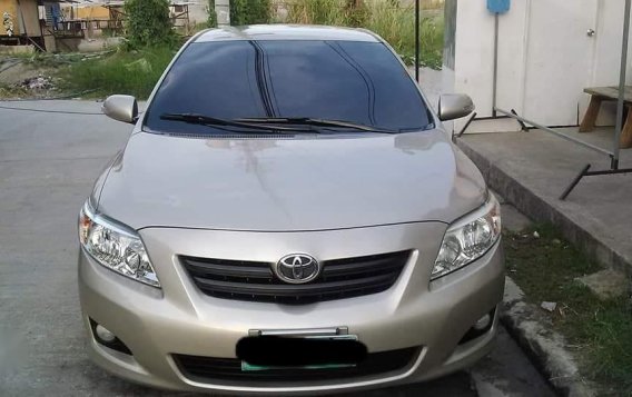 Selling Toyota Altis 2010 Manual Gasoline in Lipa