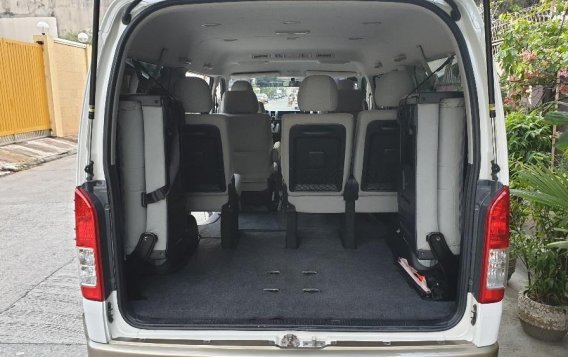 2nd Hand Toyota Hiace 2014 Automatic Diesel for sale in Quezon City-8