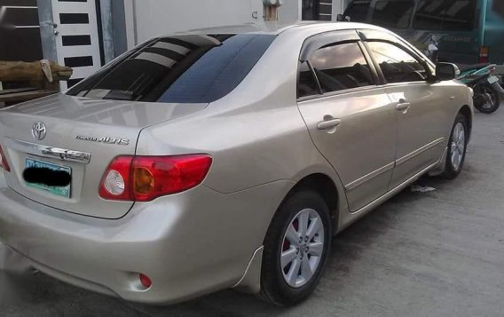 Selling Toyota Altis 2010 Manual Gasoline in Lipa-3