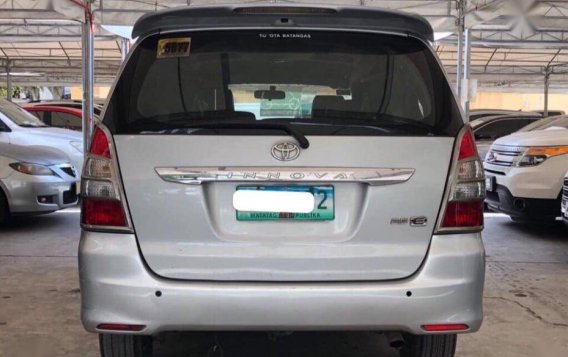 Selling 2nd Hand Toyota Innova 2012 in Makati-7