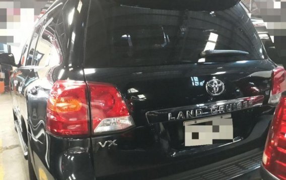 Selling 2nd Hand Toyota Land Cruiser 2018 in Quezon City-1