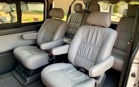 2nd Hand Toyota Hiace 2019 at 1000 km for sale in Mandaluyong-2