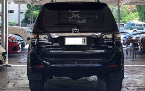 Sell 2nd Hand 2015 Toyota Fortuner at 26000 km in Makati-7