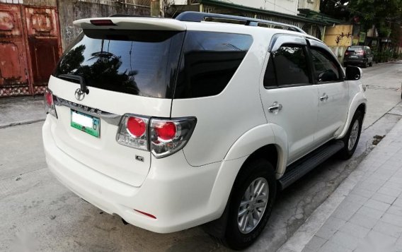 Selling 2nd Hand Toyota Fortuner 2014 in Manila-3