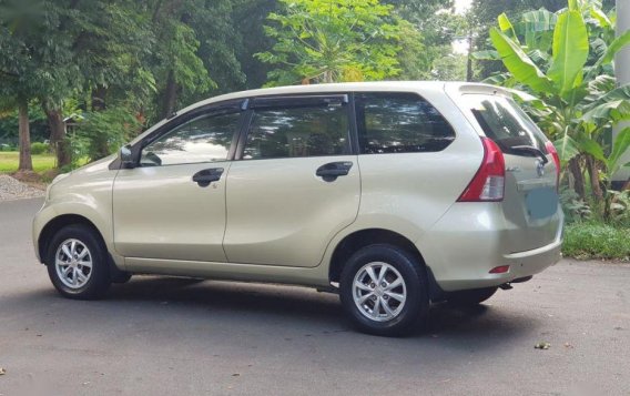 Selling Toyota Avanza 2014 Automatic Gasoline in Quezon City-7