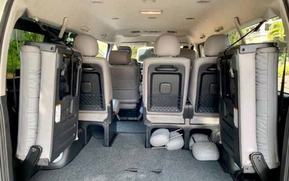 2nd Hand Toyota Hiace 2019 at 1000 km for sale in Mandaluyong-3