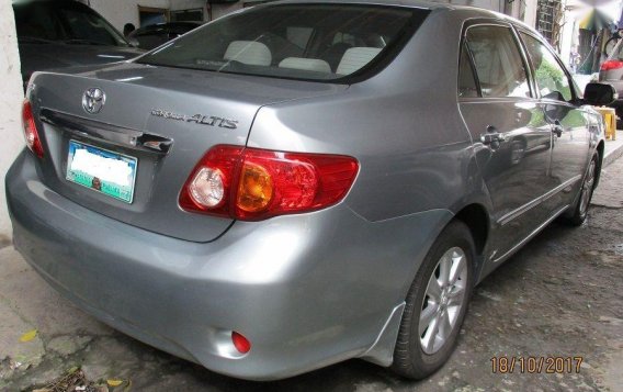 Selling Toyota Altis 2009 Automatic Gasoline in Makati-4