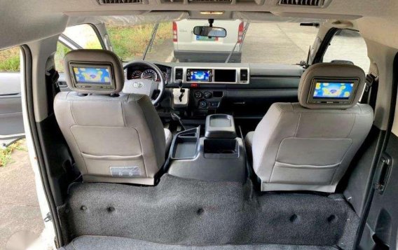 2nd Hand Toyota Hiace 2019 Automatic Diesel for sale in San Juan-3