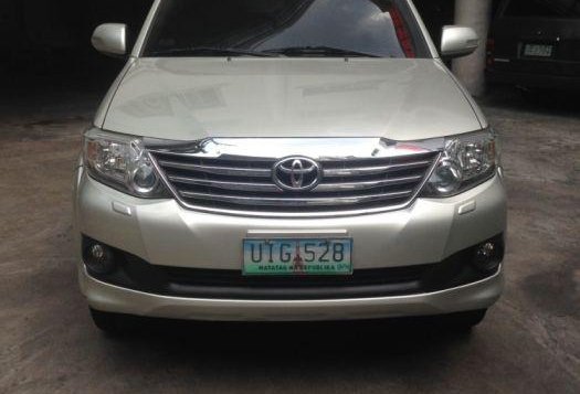 2nd Hand Toyota Fortuner 2012 for sale in Valenzuela