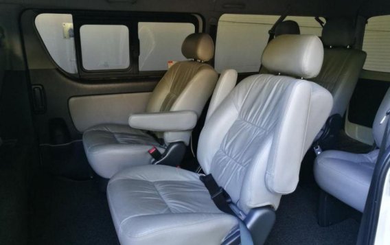 2015 Toyota Hiace for sale in Quezon City-3